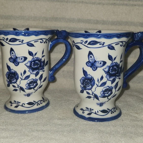 Cracker Barrell Susan Winget Blue Bliss Set Of 2 Coffee Mugs -Rare- - Picture 3 of 5